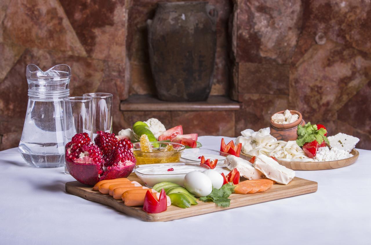 Argavand Aratta Hotel מראה חיצוני תמונה
