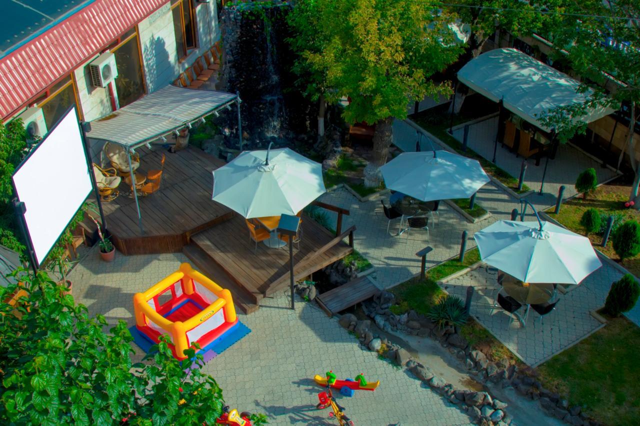 Argavand Aratta Hotel מראה חיצוני תמונה