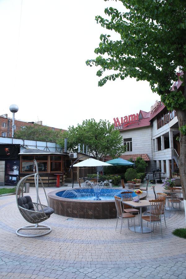 Argavand Aratta Hotel מראה חיצוני תמונה