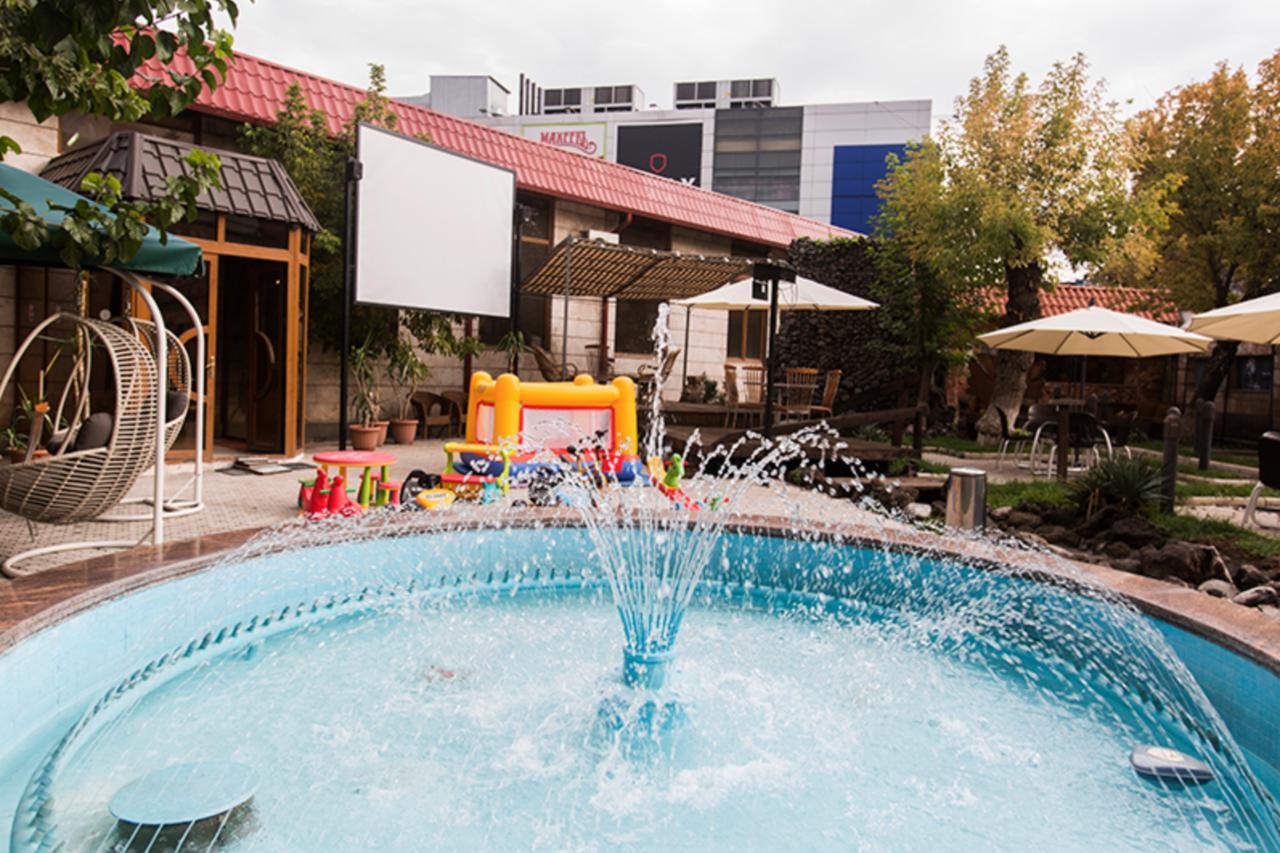 Argavand Aratta Hotel מראה חיצוני תמונה