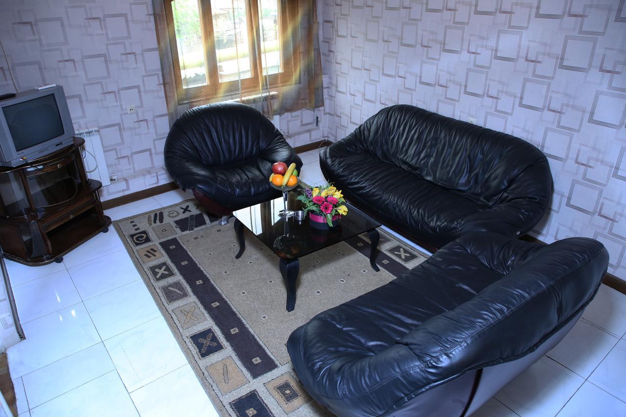 Argavand Aratta Hotel מראה חיצוני תמונה